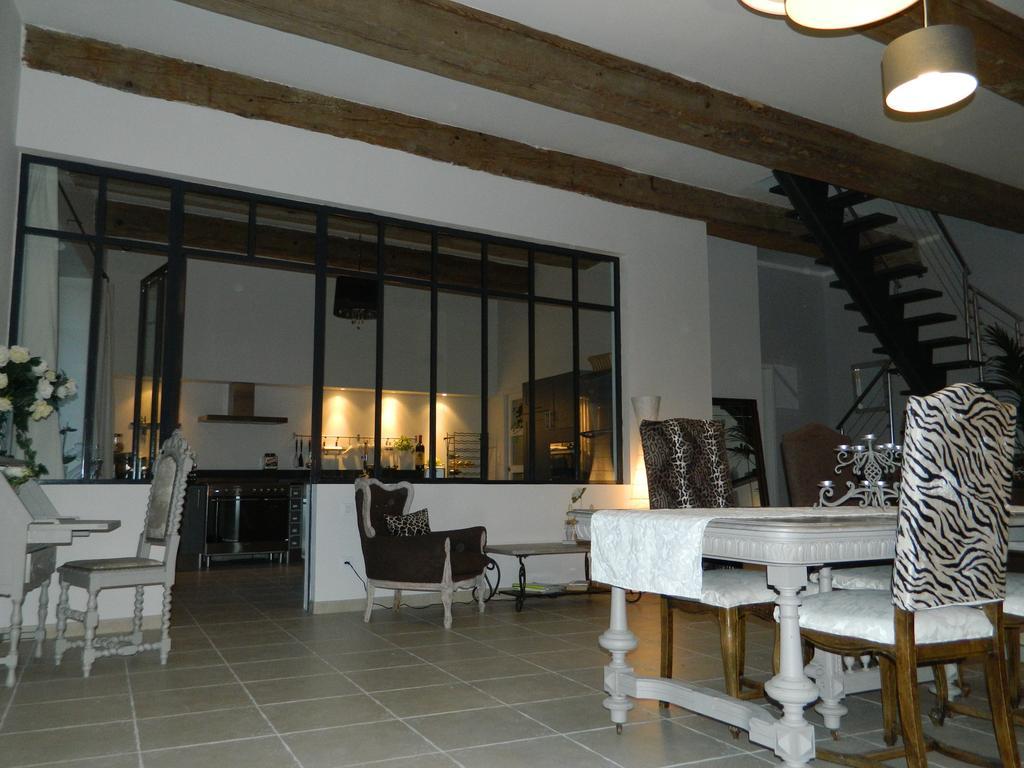 Au Paradis Cathare Bed & Breakfast *